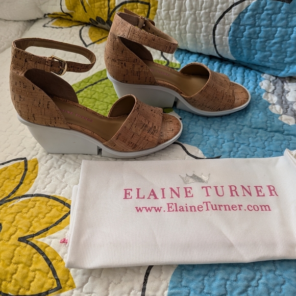 Elaine Turner Cork wedges size 8 EUC New in Box Anika - Picture 1 of 7